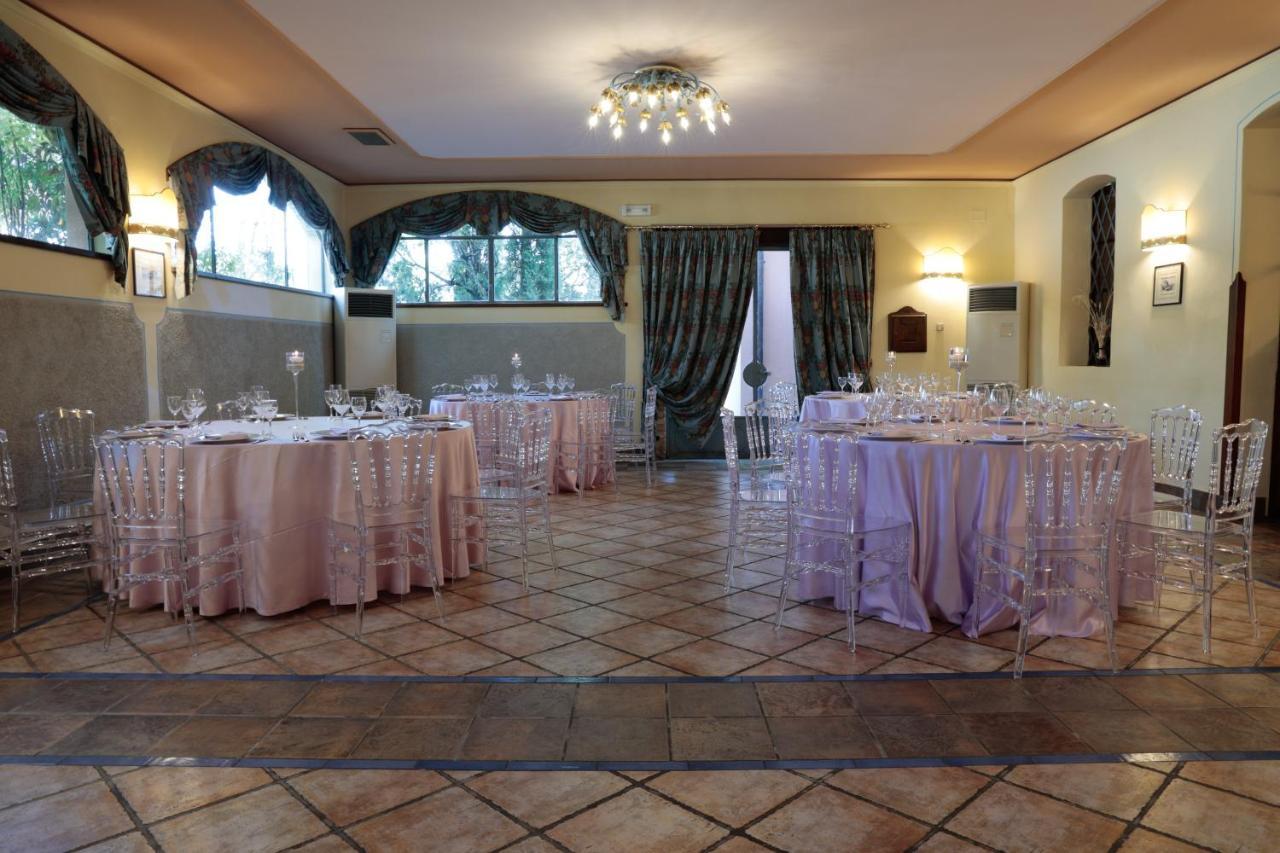 Hotel Corte Dei Tini 테라모 외부 사진